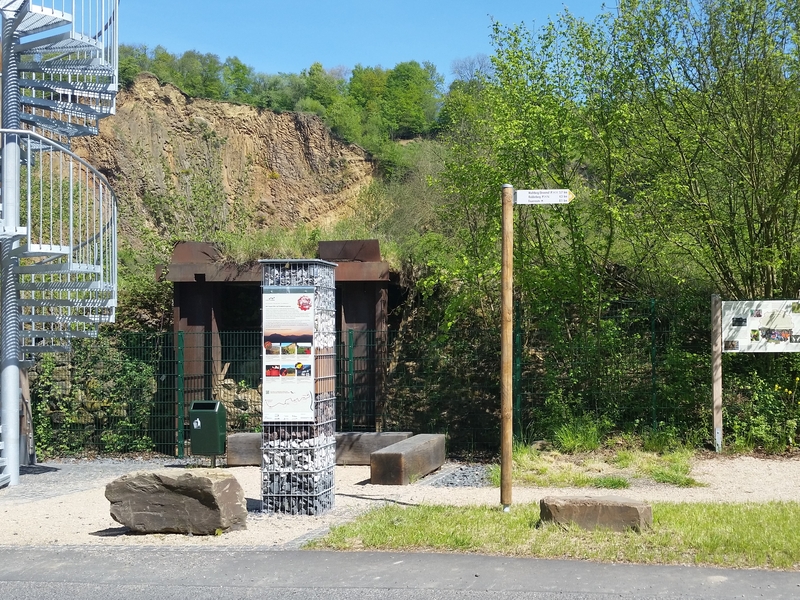 Aussichtsturm und Stele Dächelsberg, Naturpark Rheinland