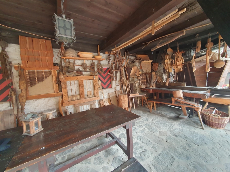 Holzhandwerk