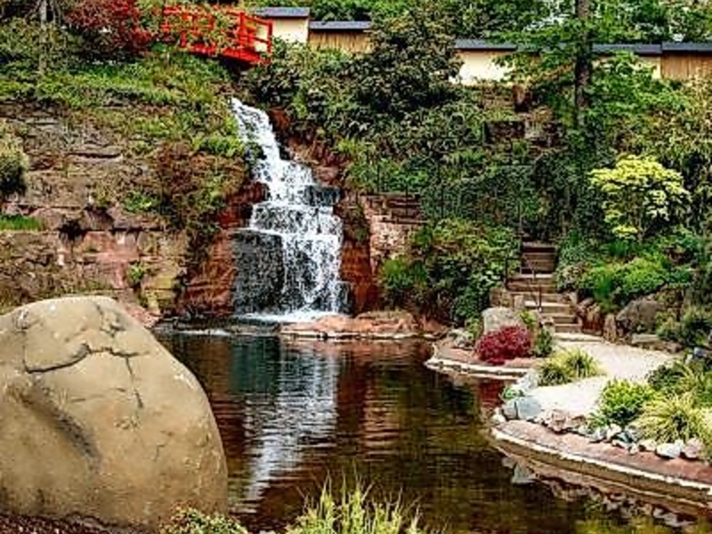 Wasserfall Japanischer Garten