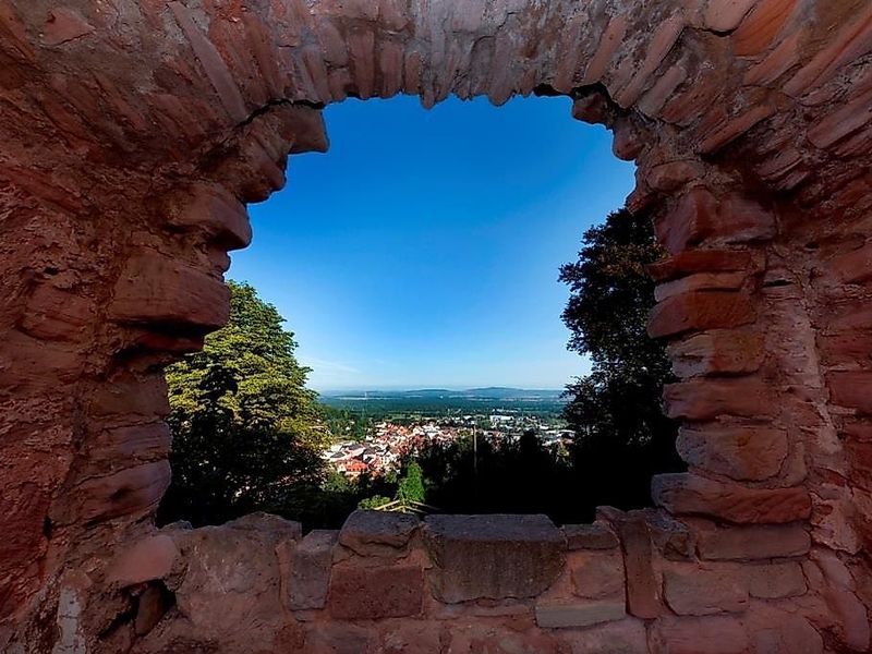8986 Burg Nanstein