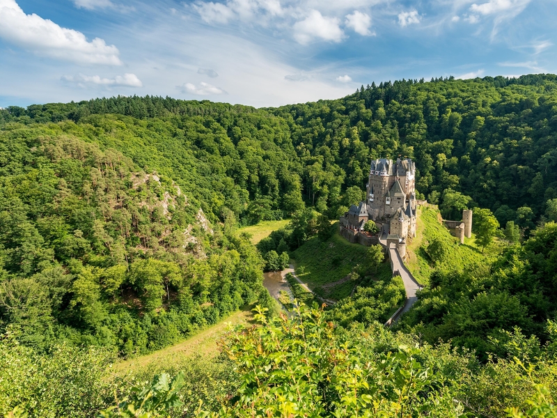 Märchenburg mitten im Wald: Burg Eltz